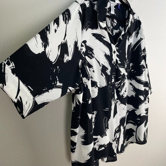 Catherines Womens Plus 3XWP Black White Button Up Shirt Short Sleeve Top Blosue - Picture 3 of 8